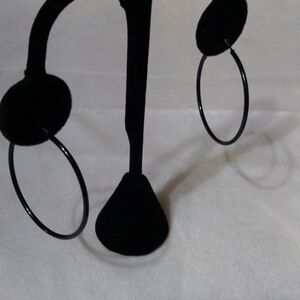 Black hoop earrings pierced NWT 4cm (sku 190)